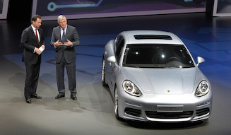 Porsche Panamera S E-Hybrid｜ポルシェ パナメーラ S E-ハイブリッド