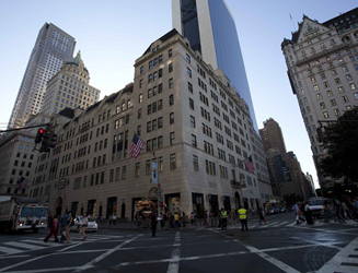 ニューヨーク・バーグドルフ 魔法のデパート　06