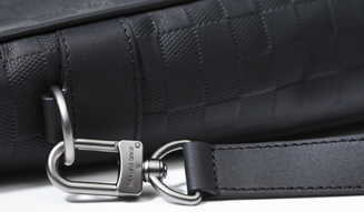 LOUIS VUITTON｜ダミエ・アンフィニ ラインから新作「タダオ PM」が登場　04