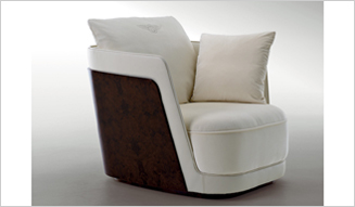 Bentley Home Collection Richmond armchair