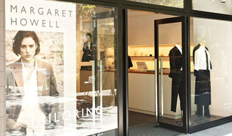 マーガレット・ハウエル|二村毅 20