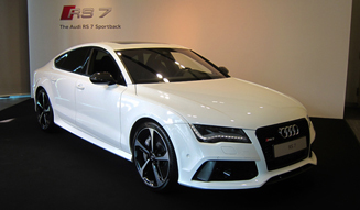 Audi RS7 Sportback｜アウディ RS7 スポーツバック