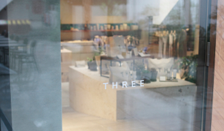 THREE AOYAMA SHOP 07