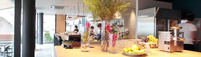 THREE AOYAMA REVIVE KITCHEN 01