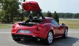 Alfa Romeo 4C｜アルファ ロメオ 4C