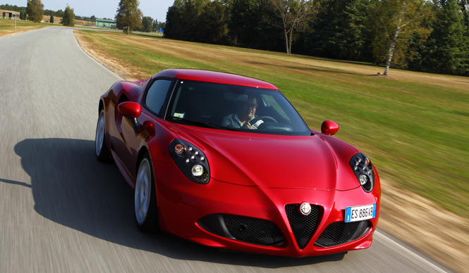 Alfa Romeo 4C｜アルファ ロメオ 4C