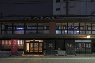 リバース・プロジェクト｜木屋旅館 17