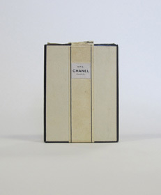 CHANEL｜シャネル　18