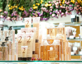 Of cosmetics｜新丸ビル店 02