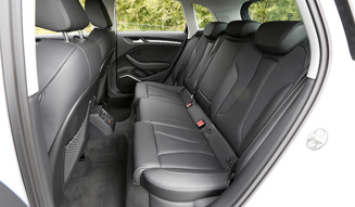 Audi A3 Sportback 1.8TFSI quattro｜アウディ A3 スポーツバック 1.8TFSI クワトロ