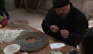 アイ・ウェイウェイは謝らない 02