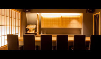 サロンたかはし|銀座 03