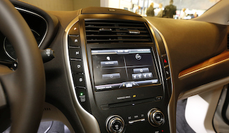 Lincoln MKC｜リンカーン MKC