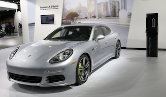 Porsche Panamera S E-hybrid｜ポルシェ パナメーラ S E-ハイブリッド