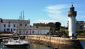 特集｜ボルドーから英国海峡へ！　探検船で“ラグジュアリーな冒険”を満喫　32