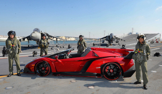 Lamborghini Veneno Roadster｜ランボルギーニ ヴェネーノ ロードスター 02
