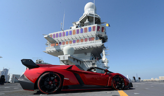 Lamborghini Veneno Roadster｜ランボルギーニ ヴェネーノ ロードスター 04