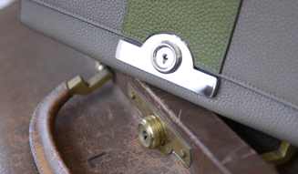 MOYNAT｜パリの老舗トランクメーカー「モワナ」の現在と過去を知る 11