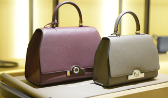 MOYNAT｜パリの老舗トランクメーカー「モワナ」の現在と過去を知る 07