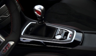 Peugeot 308 GTi 250 by PEUGEOT SPORT｜プジョー 308 GTi 250 バイ プジョー スポール