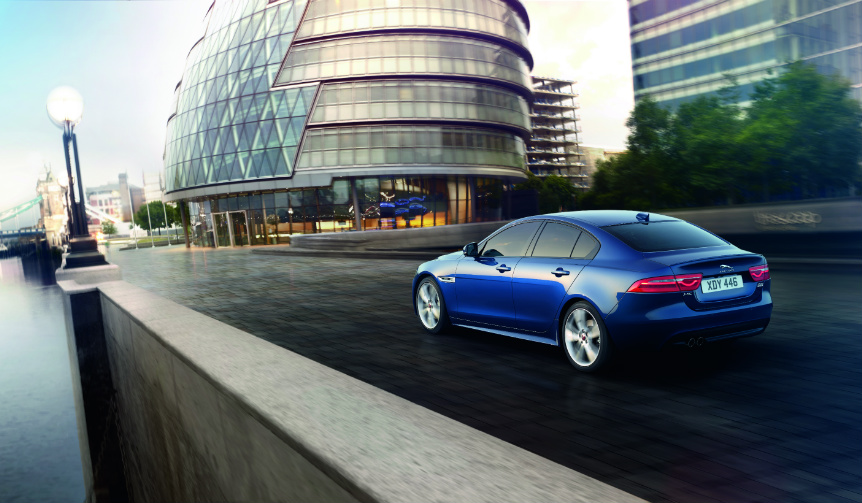 jaguar-xe-2017_007