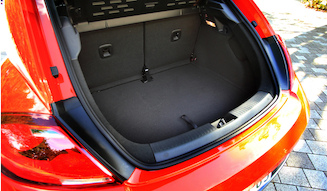 Volkswagen The Beetle R-line|フォルクスワーゲン ザ ビートル Rライン