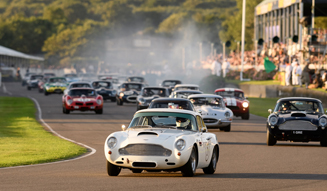 アストンマーティン