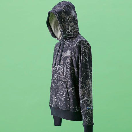 祐真朋樹 ナイロン・フーディ