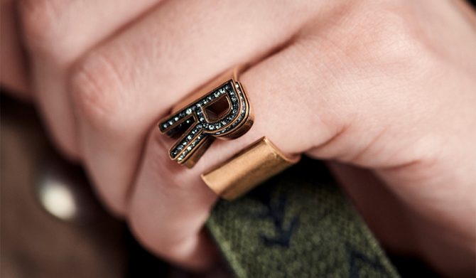 ディオール デザイン