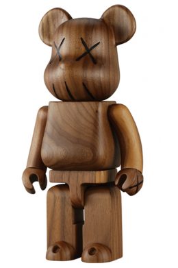 メディコム・トイ カリモク ☓ BE@RBRICK