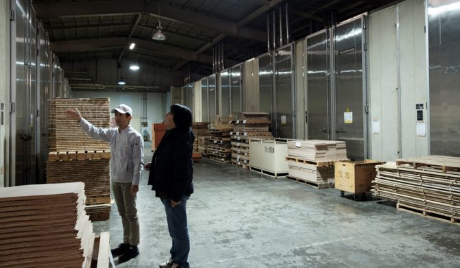 メディコム・トイ カリモク ☓ BE@RBRICK