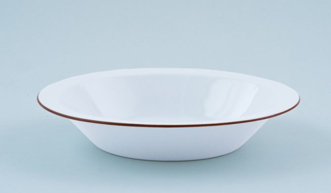 セラミックテーブルウェア 山野アンダーソン陽子