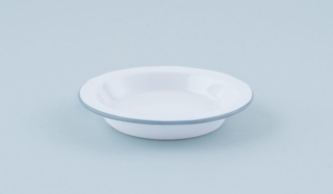 セラミックテーブルウェア 山野アンダーソン陽子