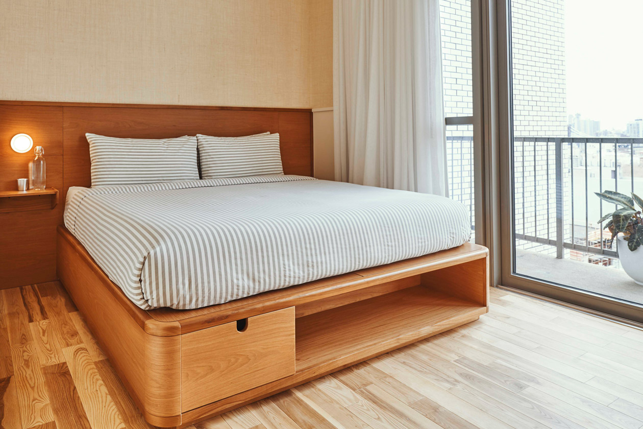 麗子の部屋 エースホテル