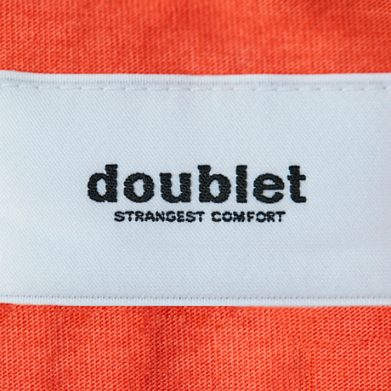 「東京ブランドのTシャツ」