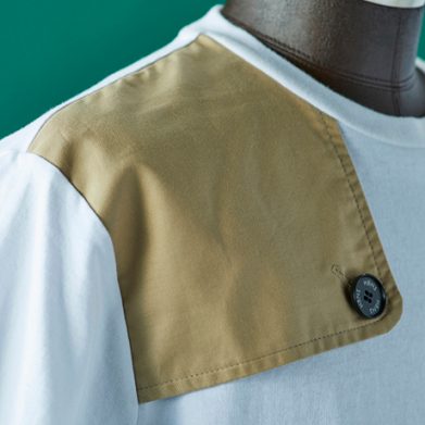 「東京ブランドのTシャツ」