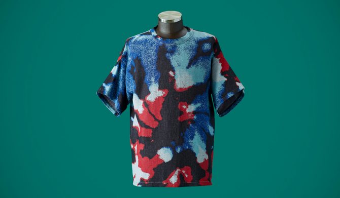 「東京ブランドのTシャツ」